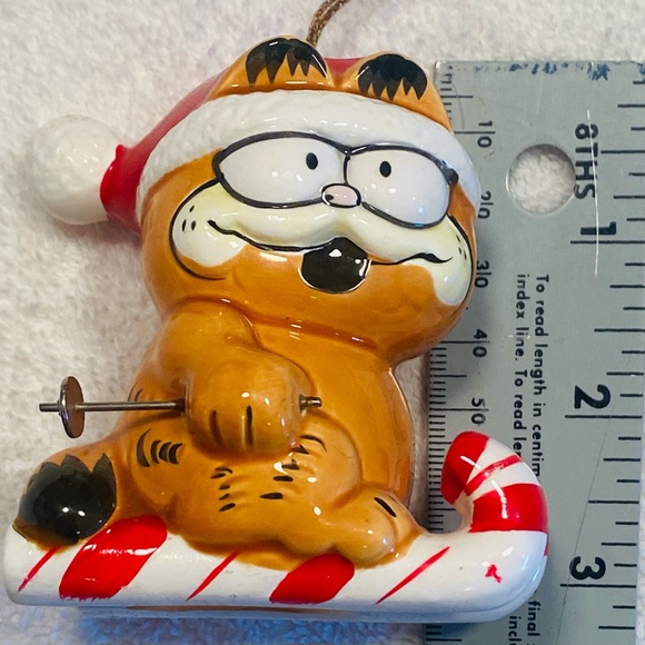 Christmas Garfield Enesco Santa Hat Candy Cane Skis With Poles Ceramic Vintage - Picture 9 of 12